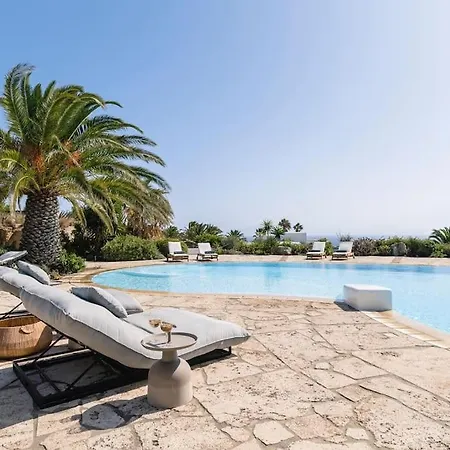 Villa Verdemare Complex